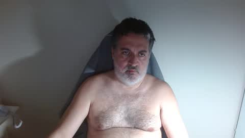 carinhosojpa online show from April 24, 3:08 am