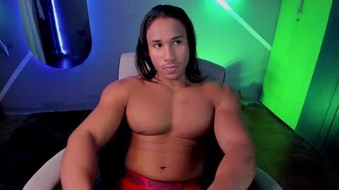 Snapshot of carl_smithh chatting on February 6, 5:03 am Carl online show from February 6, 5:03 am