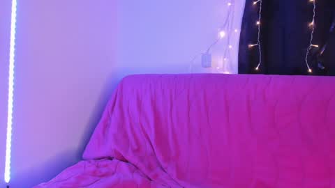 Carla online show from December 4, 3:31 am