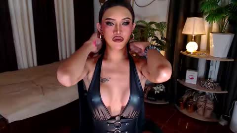 CARLA online show from February 8, 10:24 pm