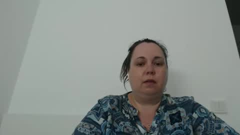 Carlaruth online show from April 3, 3:30 pm