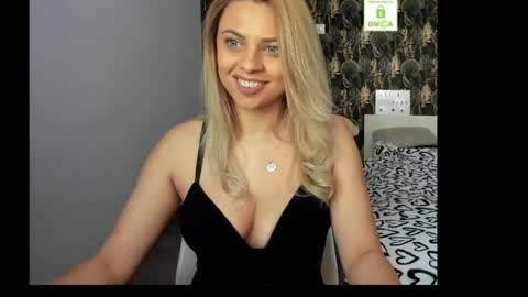 CarlaStaceFun online show from May 20, 11:27 am