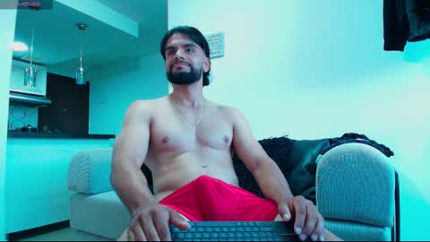 sebasfit online show from November 7, 10:45 pm