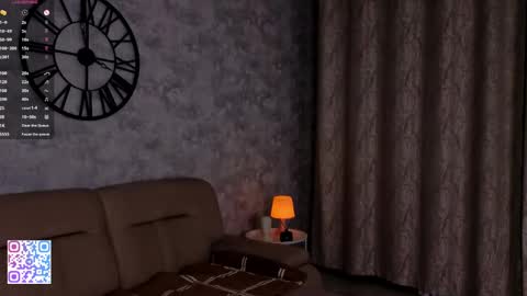 Kate - online show from April 13, 7:07 pm