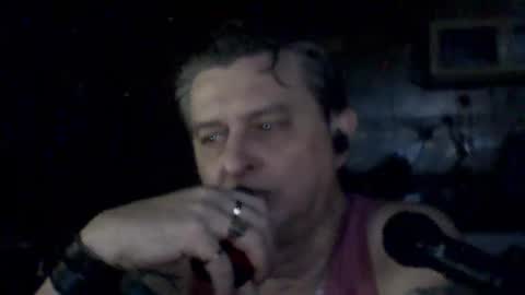 carlos712009 online show from April 2, 7:26 am