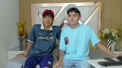 CarlosANDMaicol online show from July 20, 12:57 am