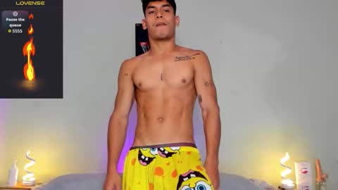 carloshero69 online show from April 5, 1:30 pm