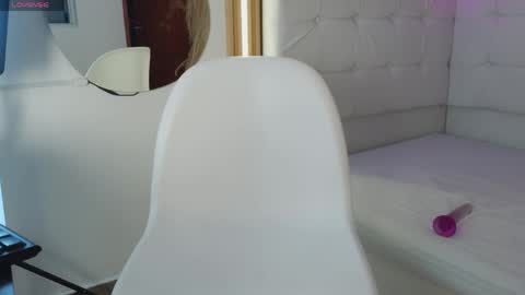 Carolay online show from April 12, 7:45 am