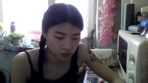 CarlyJoy online show from March 27, 8:37 am