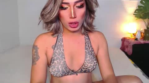 Carmella online show from November 7, 9:39 pm