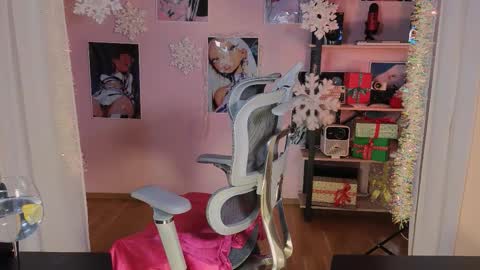 Mira online show from January 9, 6:19 am