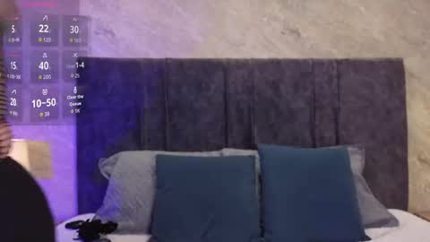 Carolina online show from April 25, 7:22 pm