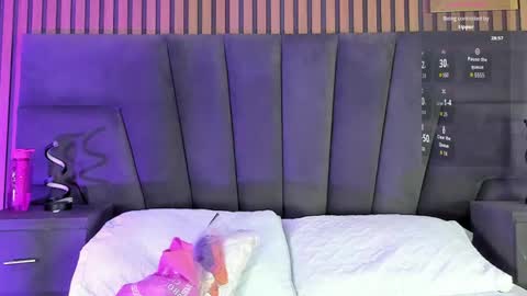 Caroline online show from April 13, 12:53 pm