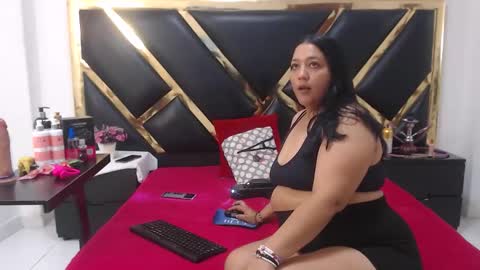 caro y andy online show from November 28, 6:15 pm