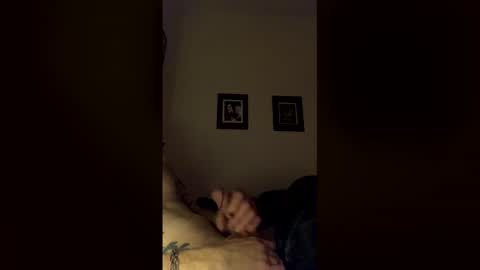 carsonesk90 online show from April 6, 7:42 am