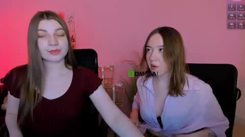 casey_meow_ online show from January 11, 11:49 am