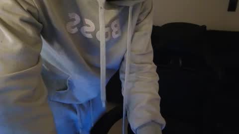 cash_master777 online show from January 7, 6:35 pm