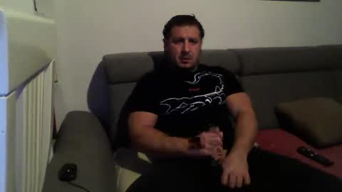 Snapshot of cashmaster33 chatting on January 28, 7:53 pm cashmaster33 online show from January 28, 7:53 pm