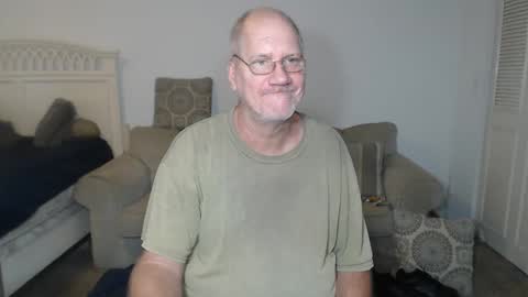 Snapshot of casinocam chatting on February 22, 6:30 pm CasinoCam online show from February 22, 6:30 pm