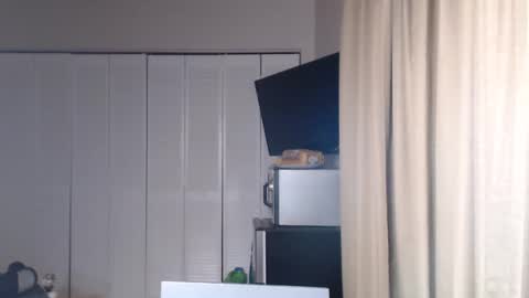 Snapshot of casinocam chatting on September 14, 4:48 am CasinoCam online show from September 14, 4:48 am