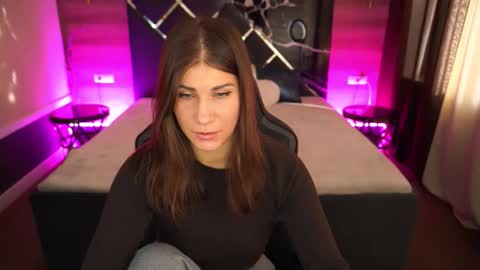 Lena online show from November 14, 8:16 am