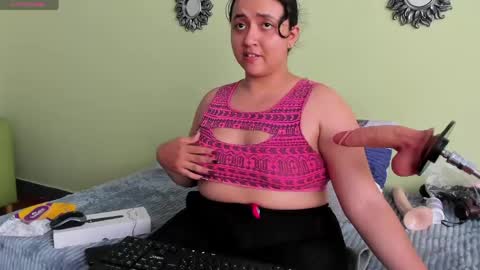 Cassie online show from April 18, 7:07 pm