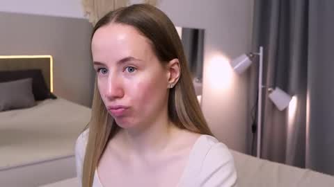 Cassie online show from September 21, 9:52 pm