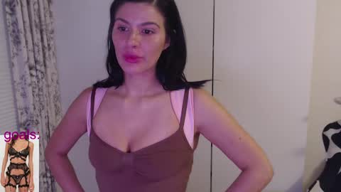 cassiealvarez online show from September 27, 5:38 am