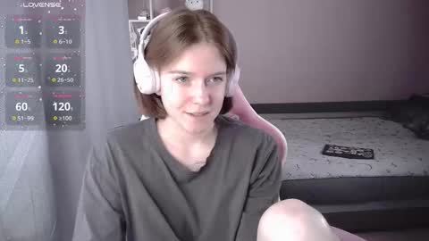 Cassie online show from October 5, 1:51 pm