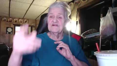 Snapshot of cat9paw chatting on October 28, 7:26 pm cat online show from October 28, 7:26 pm