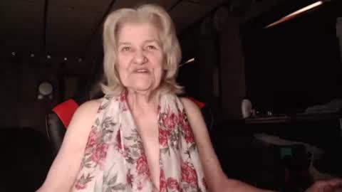 Snapshot of cat9paw chatting on February 26, 8:25 pm cat online show from February 26, 8:25 pm