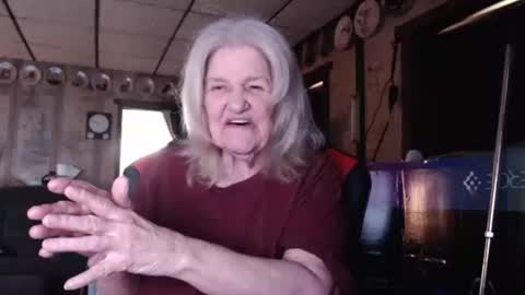 Snapshot of cat9paw chatting on September 10, 5:14 pm cat online show from September 10, 5:14 pm