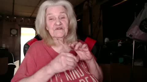 Snapshot of cat9paw chatting on September 23, 4:56 pm cat online show from September 23, 4:56 pm