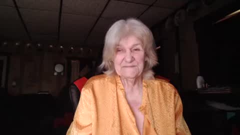 Snapshot of cat9paw chatting on March 10, 7:29 pm cat online show from March 10, 7:29 pm