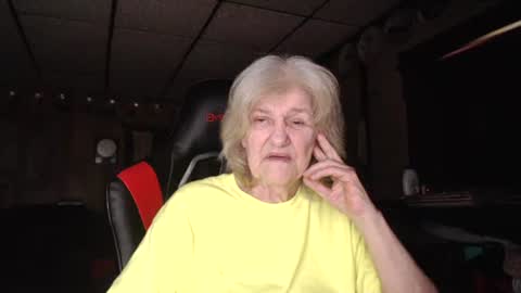 Snapshot of cat9paw chatting on March 11, 7:47 pm cat online show from March 11, 7:47 pm