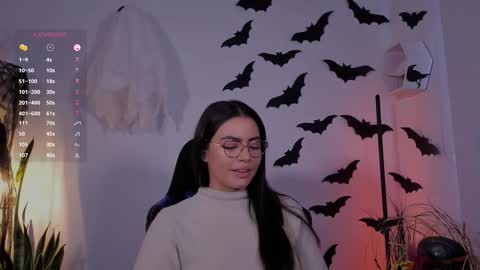 MACARENA online show from October 22, 8:32 pm