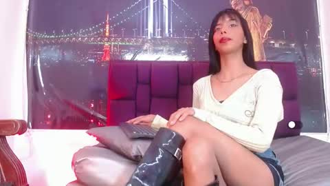 Queen Catalella online show from February 5, 3:54 am