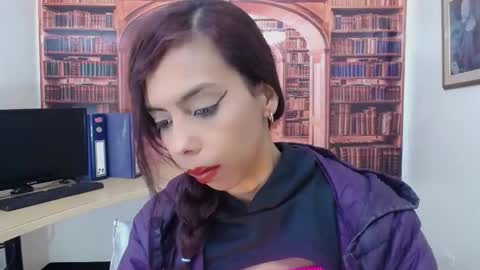 Queen Catalella online show from December 21, 3:57 am