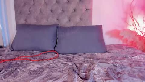 Cataleya online show from November 15, 4:25 am