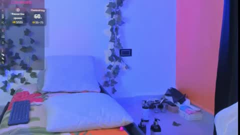 cataleya19__ online show from November 12, 10:17 am