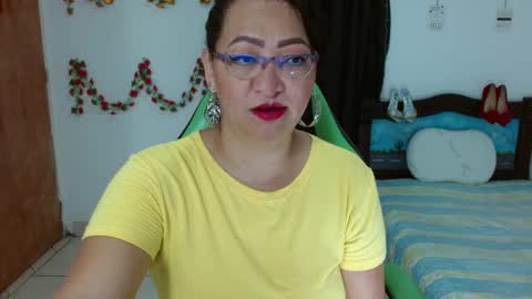 isabel online show from January 8, 9:10 am