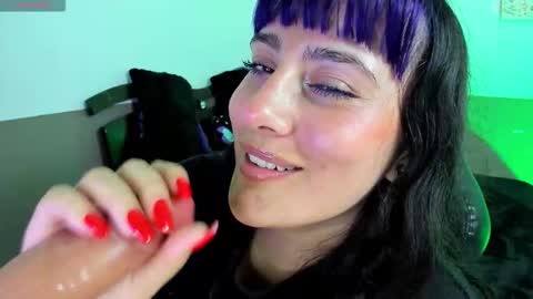 LUU online show from March 28, 2:35 am