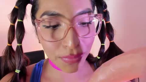 Cata  Monday- Saturday   On line at 0100pm-0700pm online show from September 16, 8:01 pm