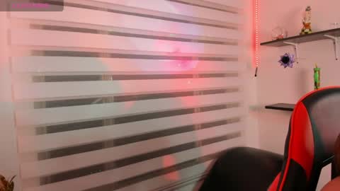 Catalina online show from April 19, 3:29 am