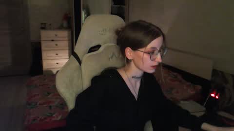 Snapshot of cath_dysphoria_ chatting on October 22, 8:54 pm CATH online show from October 22, 8:54 pm