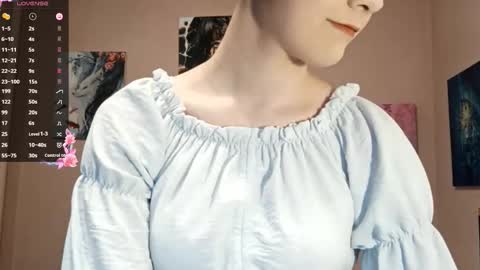 Sophie online show from September 10, 1:23 pm