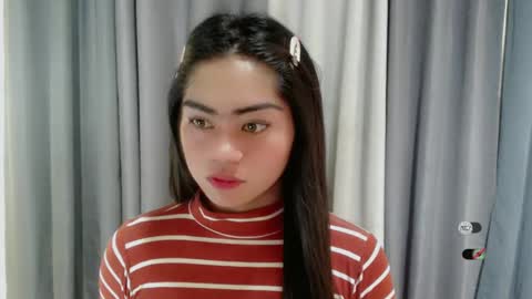 Snapshot of cathy_ho chatting on February 20, 11:42 am cathy_ho online show from February 20, 11:42 am