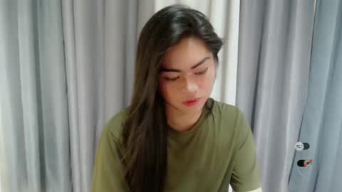 Snapshot of cathy_ho chatting on February 19, 10:56 am cathy_ho online show from February 19, 10:56 am