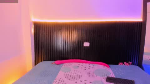 Catleya  Noire online show from April 8, 11:19 pm