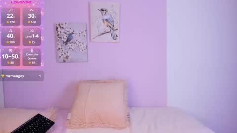 Cay online show from March 24, 1:39 pm